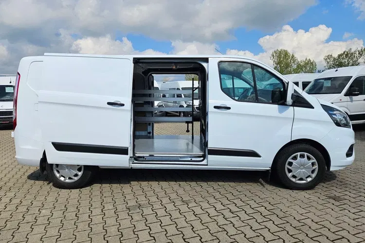Ford transit-custom L2H1 49900zł NETTO 2.0TdCi/170KM zdjęcie 8