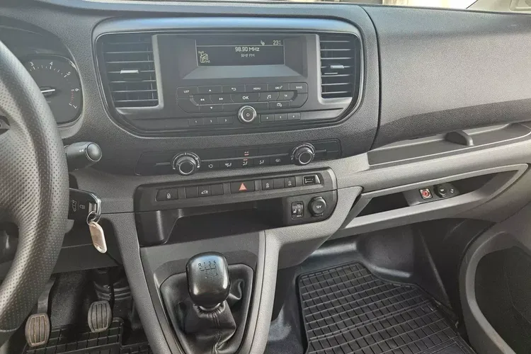 Toyota ProAce L3H1 39999zł NETTO ExtraLong 2.0D4d/122KM zdjęcie 24
