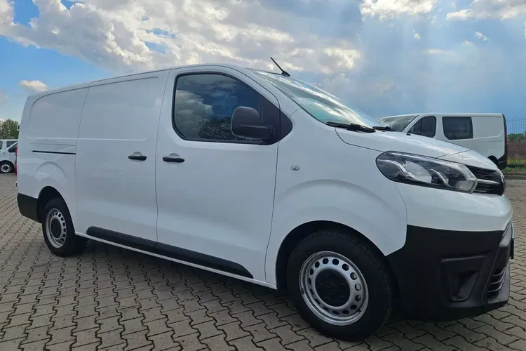 Toyota ProAce L3H1 39999zł NETTO ExtraLong 2.0D4d/122KM zdjęcie 3