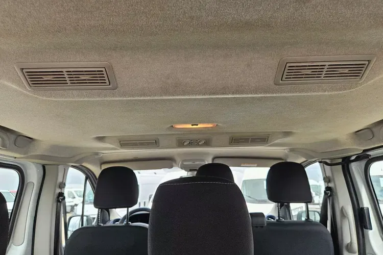Opel vivaro zdjęcie 16