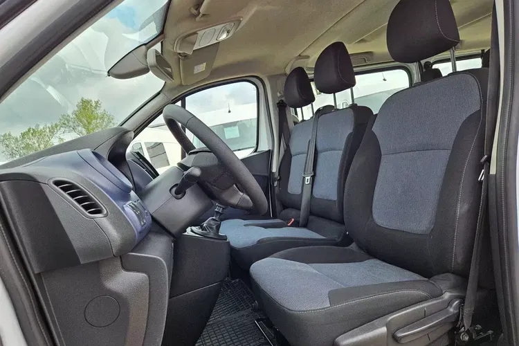 Opel vivaro zdjęcie 18