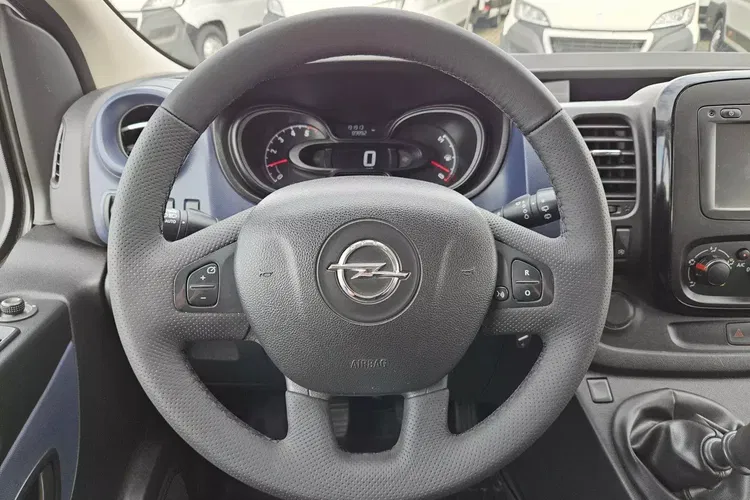 Opel vivaro zdjęcie 20