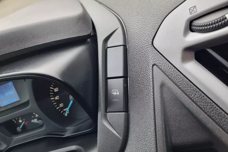 Ford transit-custom Long 44999zł NETTO 2.0 TdCi/131KM zdjęcie 24