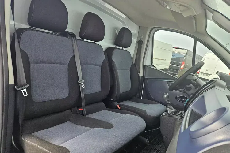 Opel Vivaro L2H1 39999zł NETTO 1.6CDTi/125KM zdjęcie 19