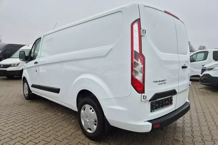Ford Transit Custom Long 74900zł NETTO 2.0TdCi/170KM zdjęcie 9