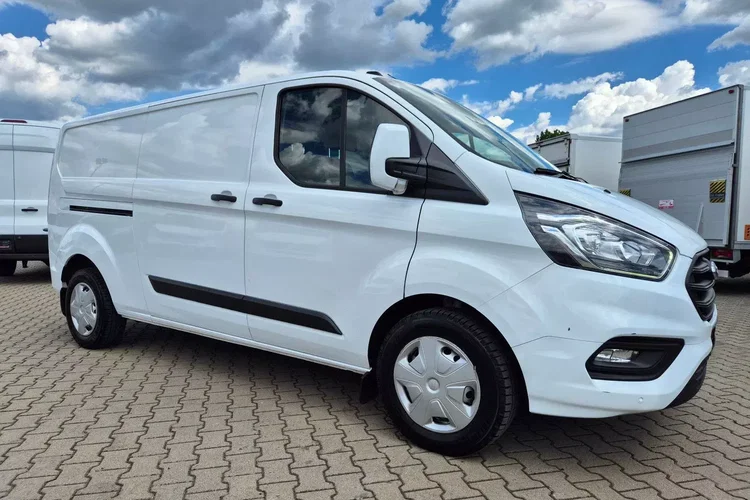 Ford transit-custom Long 69900zł NETTO 2.0TdCi/170KM zdjęcie 3