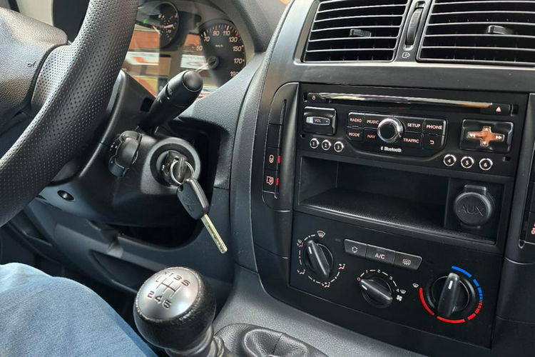 Peugeot Expert Brygadówka 6 Osobowy Zarejestrowy Klimatyzacja Ks. Serwisowa 2.0 HDI zdjęcie 6