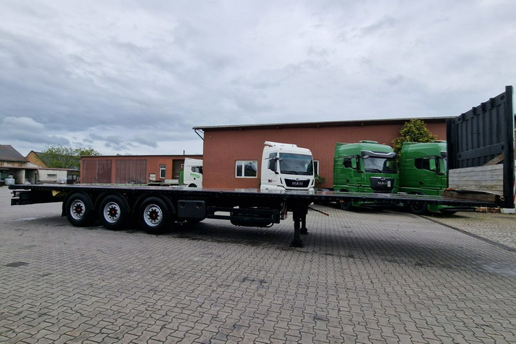 KOEGEL SF24 platforma Standard naczepa KOEGEL SF24 platforma Standard zdjęcie 3