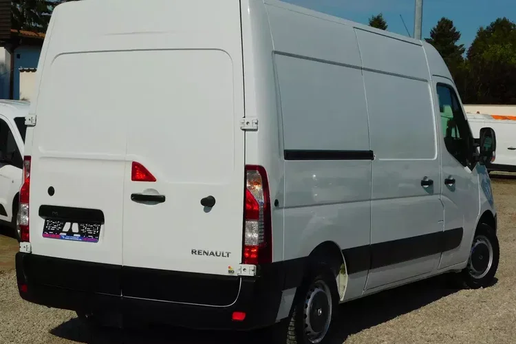 Renault Master zdjęcie 2