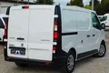samochód osobowy Renault zdjęcie 3