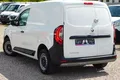 samochód osobowy Renault zdjęcie 19