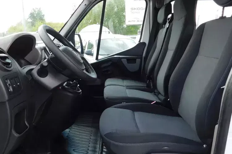Renault Master zdjęcie 19