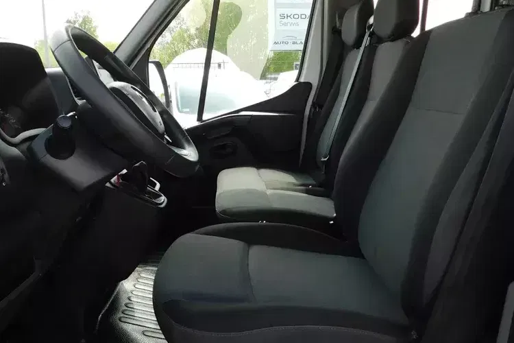Renault Master zdjęcie 11