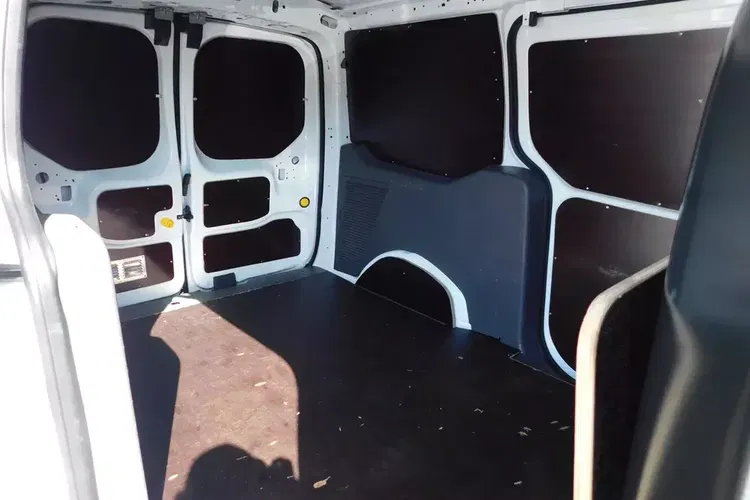 Ford Transit Connect zdjęcie 7