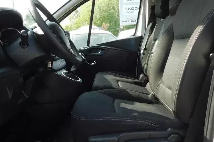 Renault Trafic zdjęcie 13