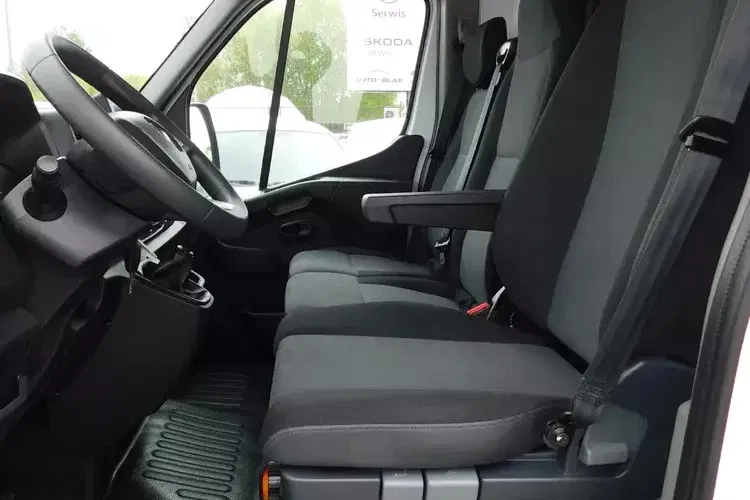 Renault Master zdjęcie 13
