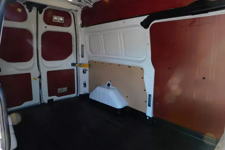 Ford Custom zdjęcie 7