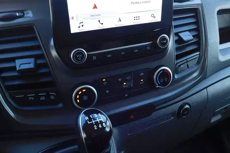 Ford Custom zdjęcie 15