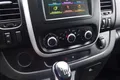 samochód dostawczy Renault zdjęcie 19