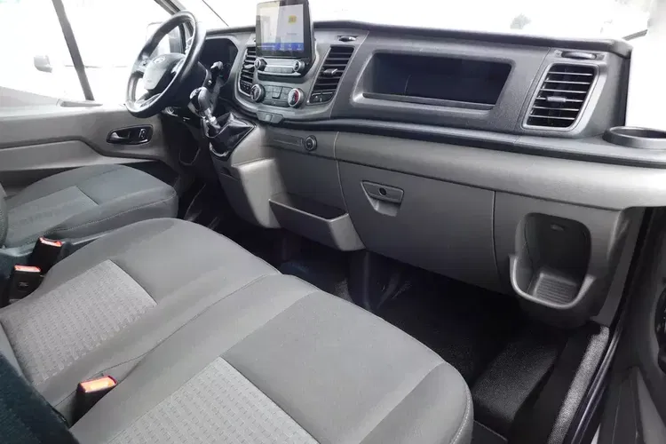 Ford Transit zdjęcie 9
