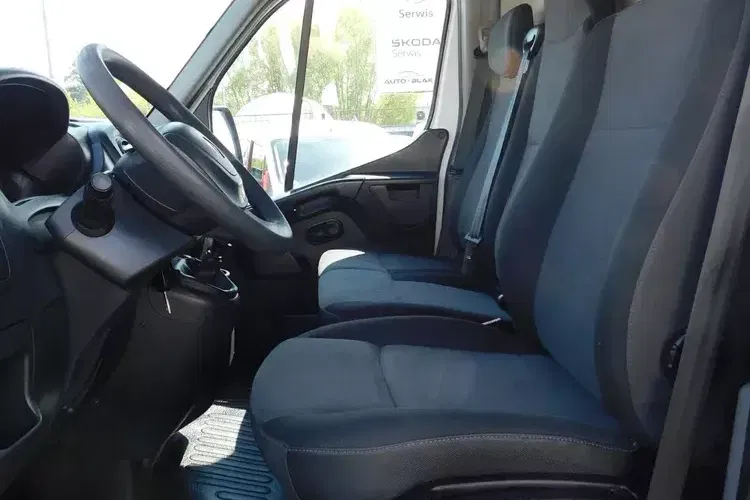 Renault Master zdjęcie 17