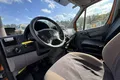 samochód dostawczy Mercedes zdjęcie 15