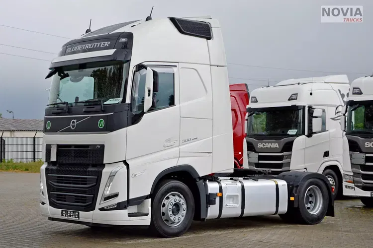 Volvo FH 500 1 TURBO | GLOB XL | KLIMA POSTOJOWA | KAMERY | NAVI | SKÓRY zdjęcie 17