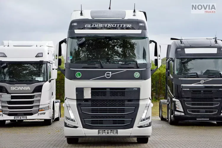 Volvo FH 500 1 TURBO | GLOB XL | KLIMA POSTOJOWA | KAMERY | NAVI | SKÓRY zdjęcie 4