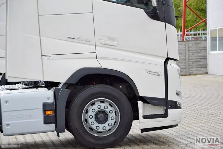 Volvo FH 500 1 TURBO | GLOB XL | KLIMA POSTOJOWA | KAMERY | NAVI | SKÓRY zdjęcie 8