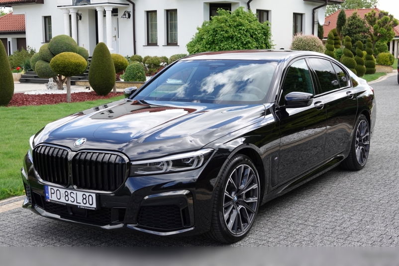 samochód dostawczy BMW zdjęcie 1