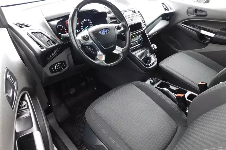Ford Connect zdjęcie 9
