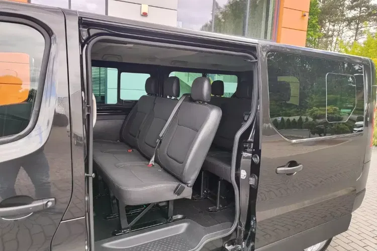Renault trafic zdjęcie 17