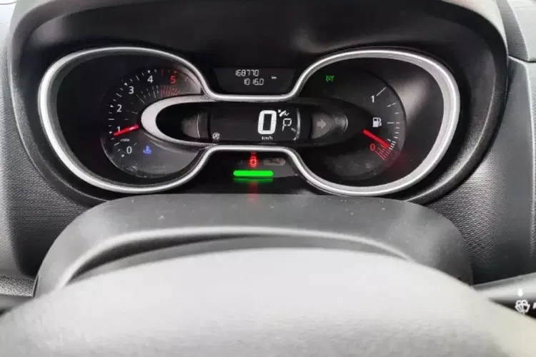 Renault trafic zdjęcie 21