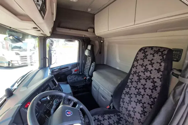 Scania S 450 A4x2NA ADR zdjęcie 15