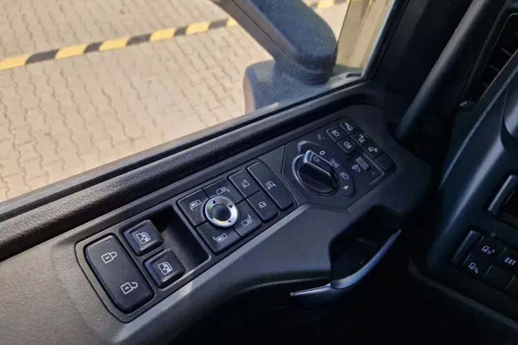 Scania S 450 A4x2NA ADR zdjęcie 25