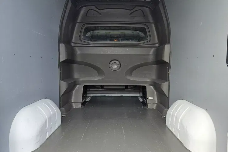Renault Master L2H2 104999zł NETTO 2.3dCi/150KM Brygadówka 6-cio osobowa zdjęcie 18