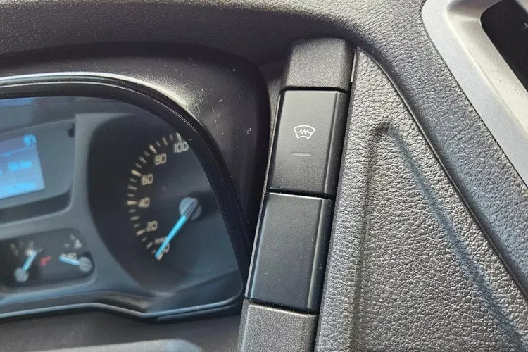 Ford Transit L2H2 54999zł NETTO 2.0TdCi/131KM zdjęcie 28