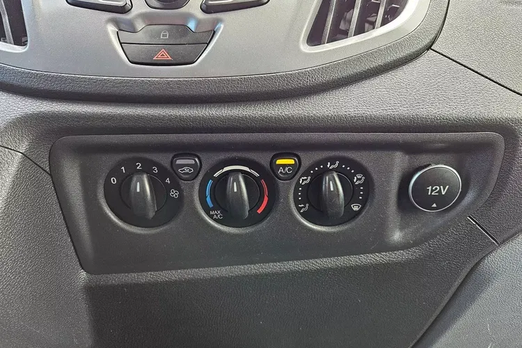 Ford Transit L2H2 54999zł NETTO 2.0TdCi/131KM zdjęcie 32