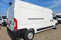 samochód dostawczy Peugeot zdjęcie 11