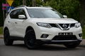 samochód osobowy Nissan zdjęcie 14
