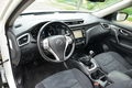 samochód osobowy Nissan zdjęcie 22