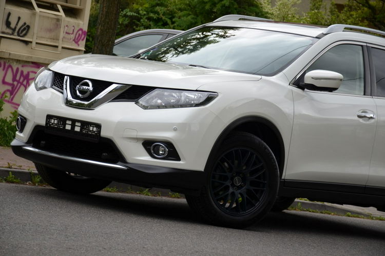 Nissan X-Trail Opłacony 1.6i 163KM Serwis Led Navi Panorama Kamera 360 As.pasa zdjęcie 4