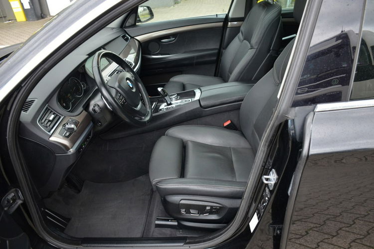 BMW 5GT Lift Serwis Soft close Panorama Radar Masaże Wentyle Kamera 360 6WB zdjęcie 19