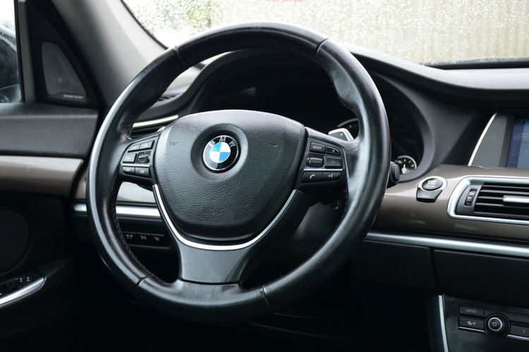BMW 5GT Lift Serwis Soft close Panorama Radar Masaże Wentyle Kamera 360 6WB zdjęcie 30