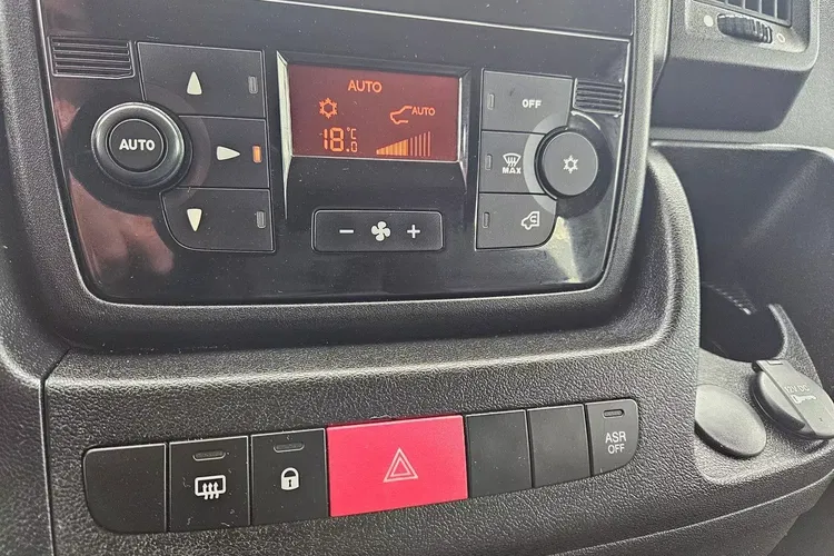 Peugeot Boxer L4H2 74999zł NETTO 2.0HDi/163KM zdjęcie 25