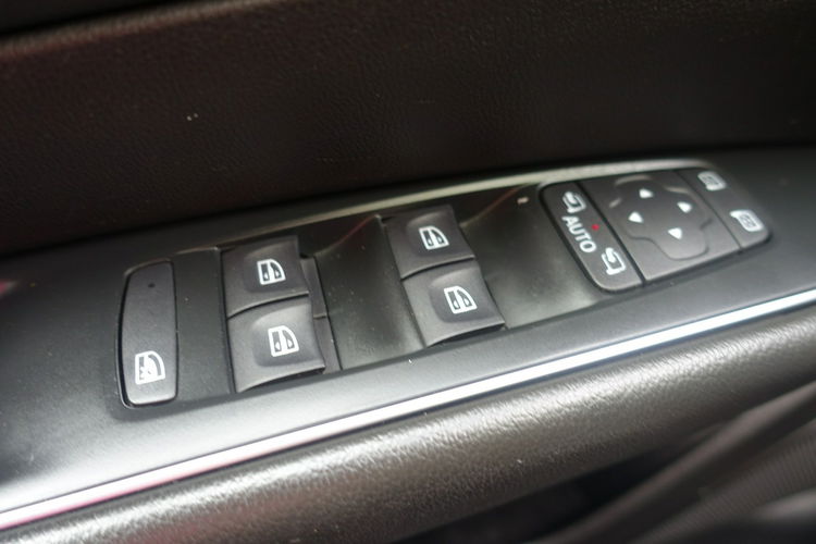 Renault Talisman FV 23% Automat EDC 2.0 dCi 160KM Pełny Serwis zdjęcie 21