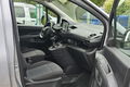 samochód dostawczy Peugeot zdjęcie 10