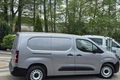 samochód dostawczy Peugeot zdjęcie 17