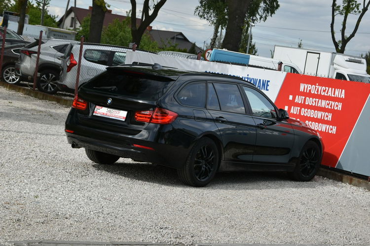 BMW 320 320d 184KM Manual 2014r. Skóra Panorama NAVi Climatronic POLECAM zdjęcie 6