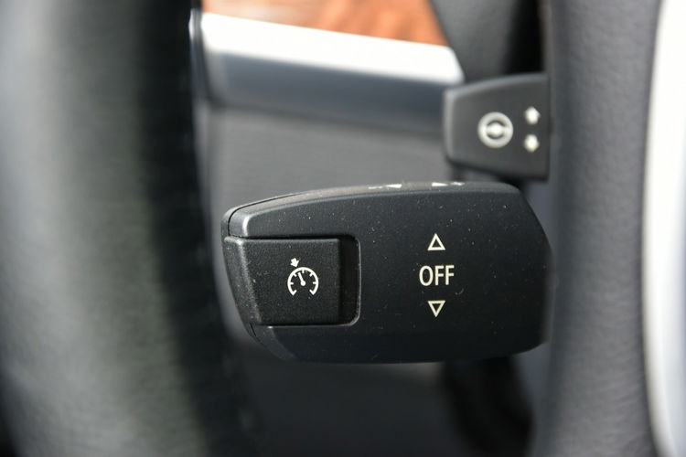 BMW X6 xDrive35i 3.0 306KM 2008r. Sport Pakiet 4os. DVD Panorama NAVi HeadUp zdjęcie 19